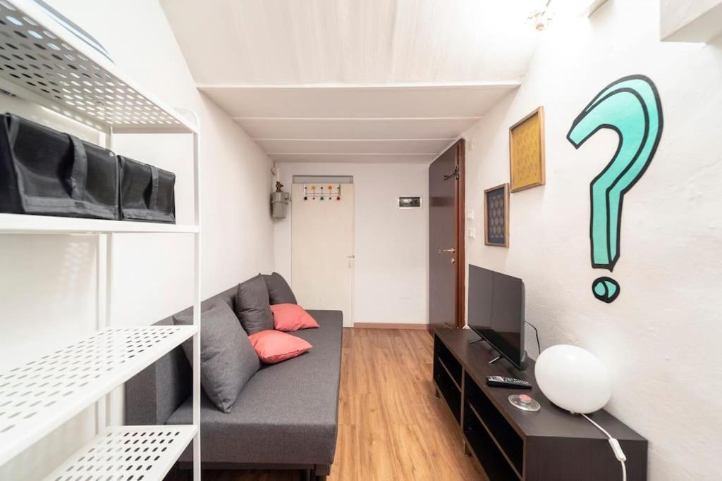 Central And Cozy Loft With Courtyard Bologna Kültér fotó